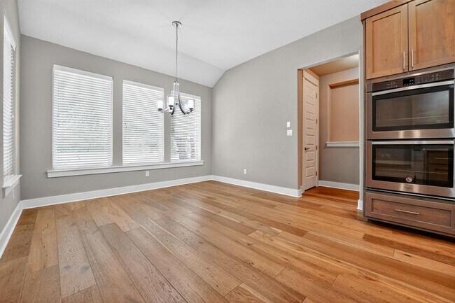 Building Photo - 112 Sweetleaf Cv