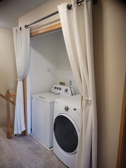 Building Photo - 9283 Troon Ct