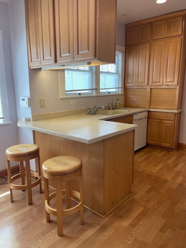 Building Photo - Piedmont Home w/ Large Attic Loft