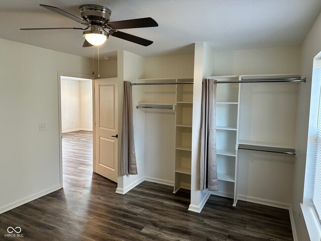 Building Photo - 103 S Nebraska St