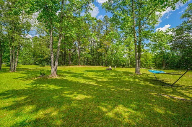 Building Photo - Coming Available!