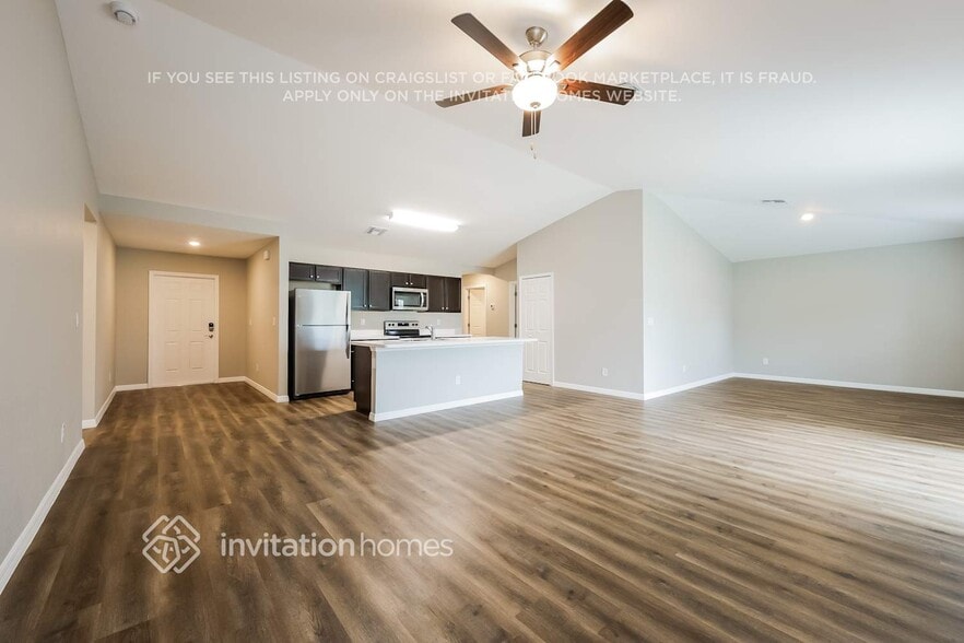 Building Photo - 360 Adair St