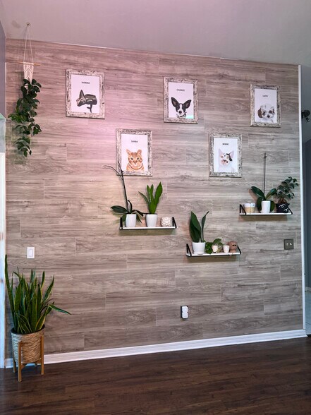 Building Photo - 2616 NW 52nd Ave