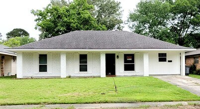 Building Photo - 11567 E Blackoak Dr