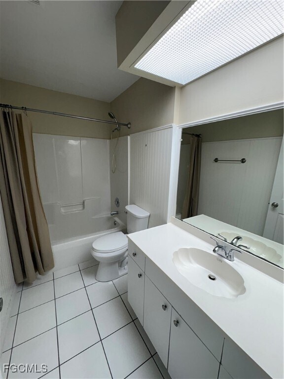 Building Photo - 4333 Agualinda Blvd