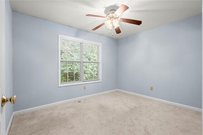 Building Photo - 164 Oxbo Rd