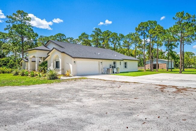 Building Photo - 16105 Temple Blvd