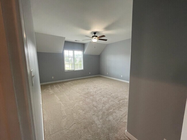 Building Photo - 556 Althea Ln