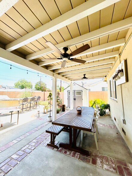 Building Photo - 18171 Beneta Way