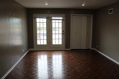 Building Photo - 8701 S Mozart Ave