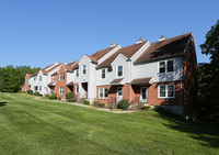 Building Photo - Summitwood Village