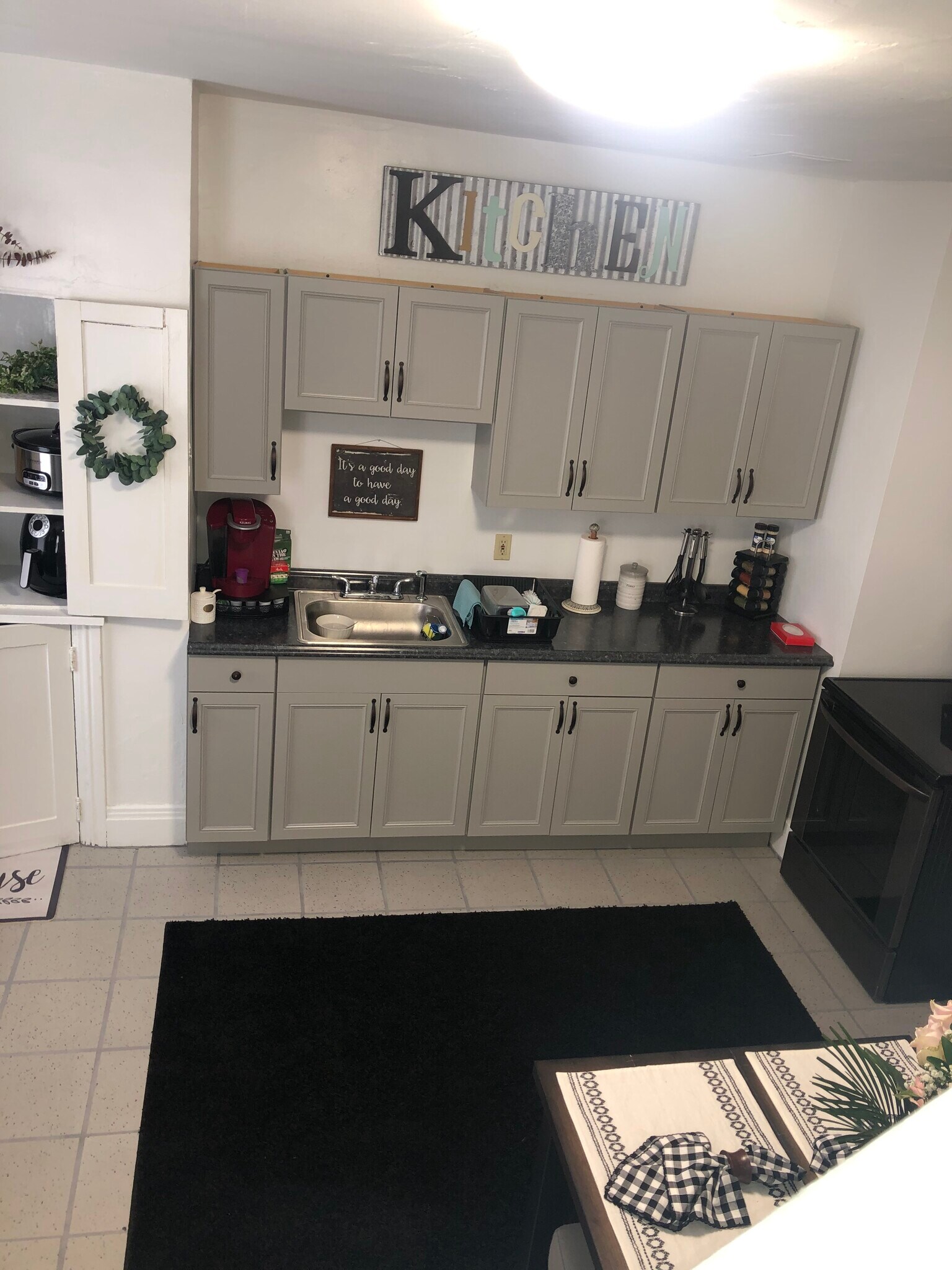 Building Photo - 66 3rd St