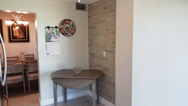 Building Photo - 3755 Via Poinciana