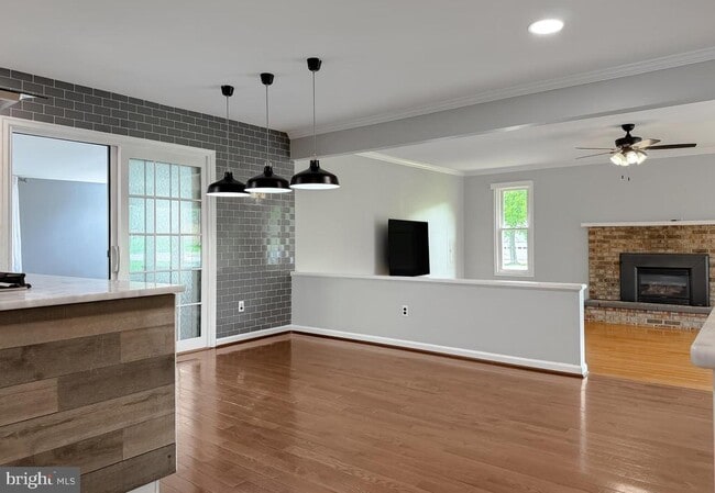 Building Photo - 1200 E Patuxent Dr