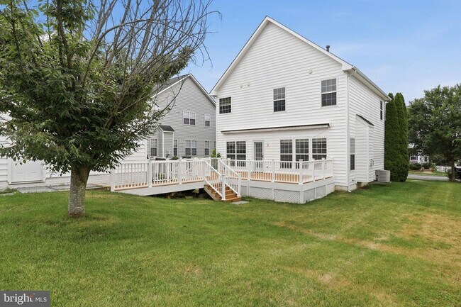 Building Photo - 341 Bullskin St