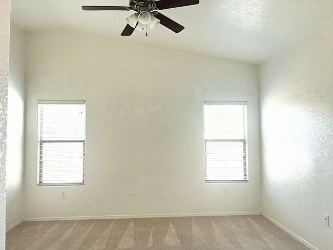 Building Photo - 4539 Redwood St