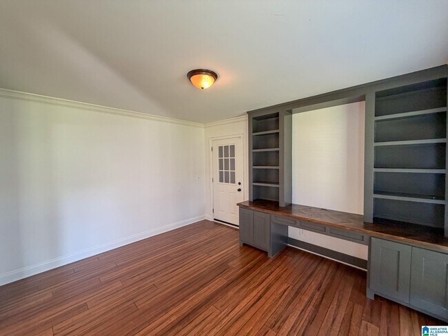 Building Photo - 649 Olde Towne Ln