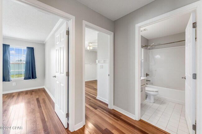 Building Photo - 3435 Cherry Ridge Rd