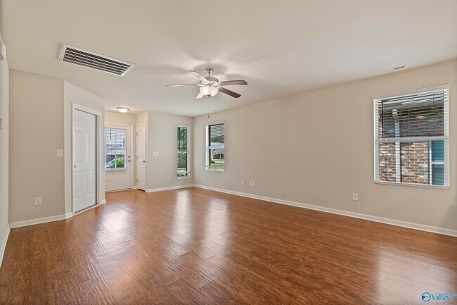 Building Photo - 146 Tybee Dr