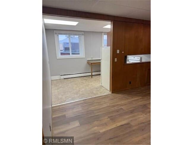 Building Photo - 254 S Knowles Ave