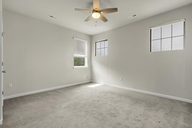 Building Photo - 23895 E Rocky Top Pl