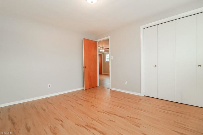 Building Photo - 11425 Tonsing Dr