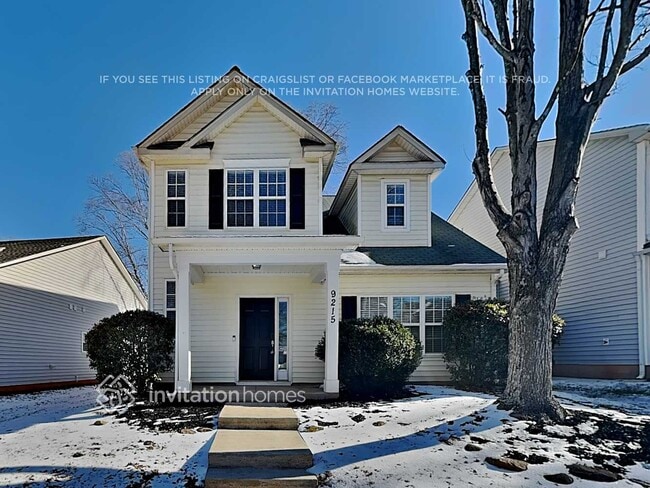 Building Photo - 9215 Ducati Ln