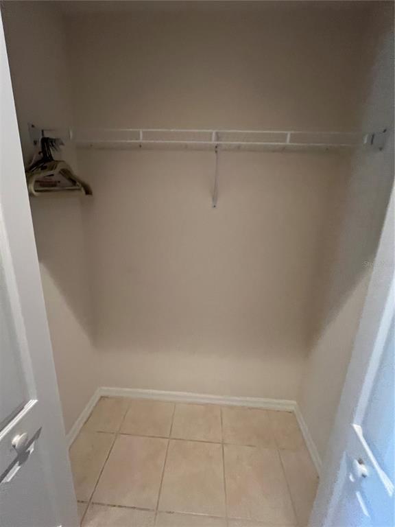 Building Photo - 4665 Whispering Oaks Dr