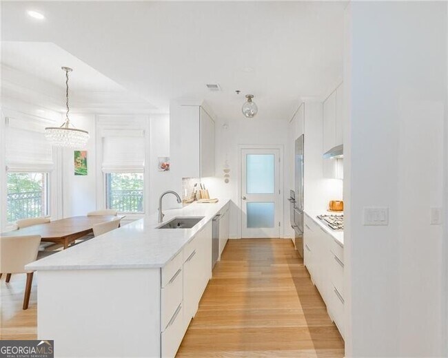 Building Photo - 850 Piedmont Ave NE