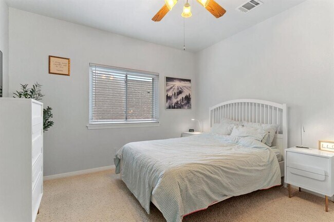 Building Photo - 16803 Black Kettle Dr