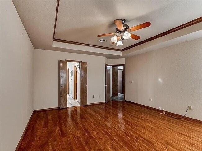 Building Photo - 4012 Morning Star Dr