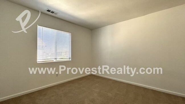 Building Photo - 13981 Horseshoe Way
