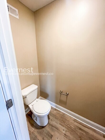 Building Photo - 311 Dugger Dr