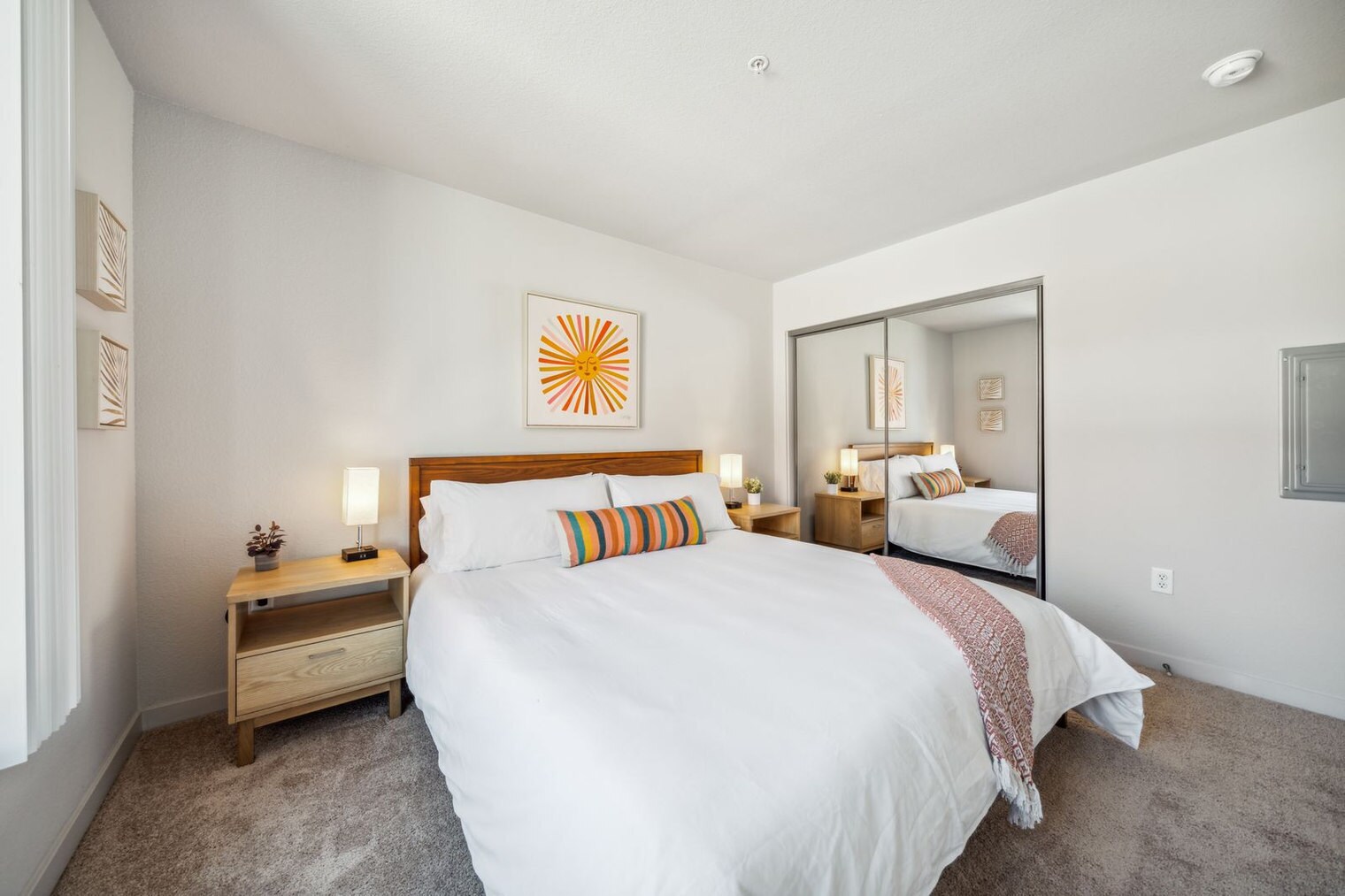 Building Photo - 2000 Post St