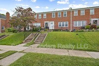 Building Photo - 1812 Edgewood Rd