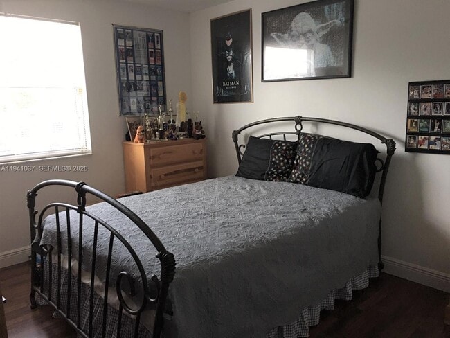 Building Photo - 9316 NW 8th Cir