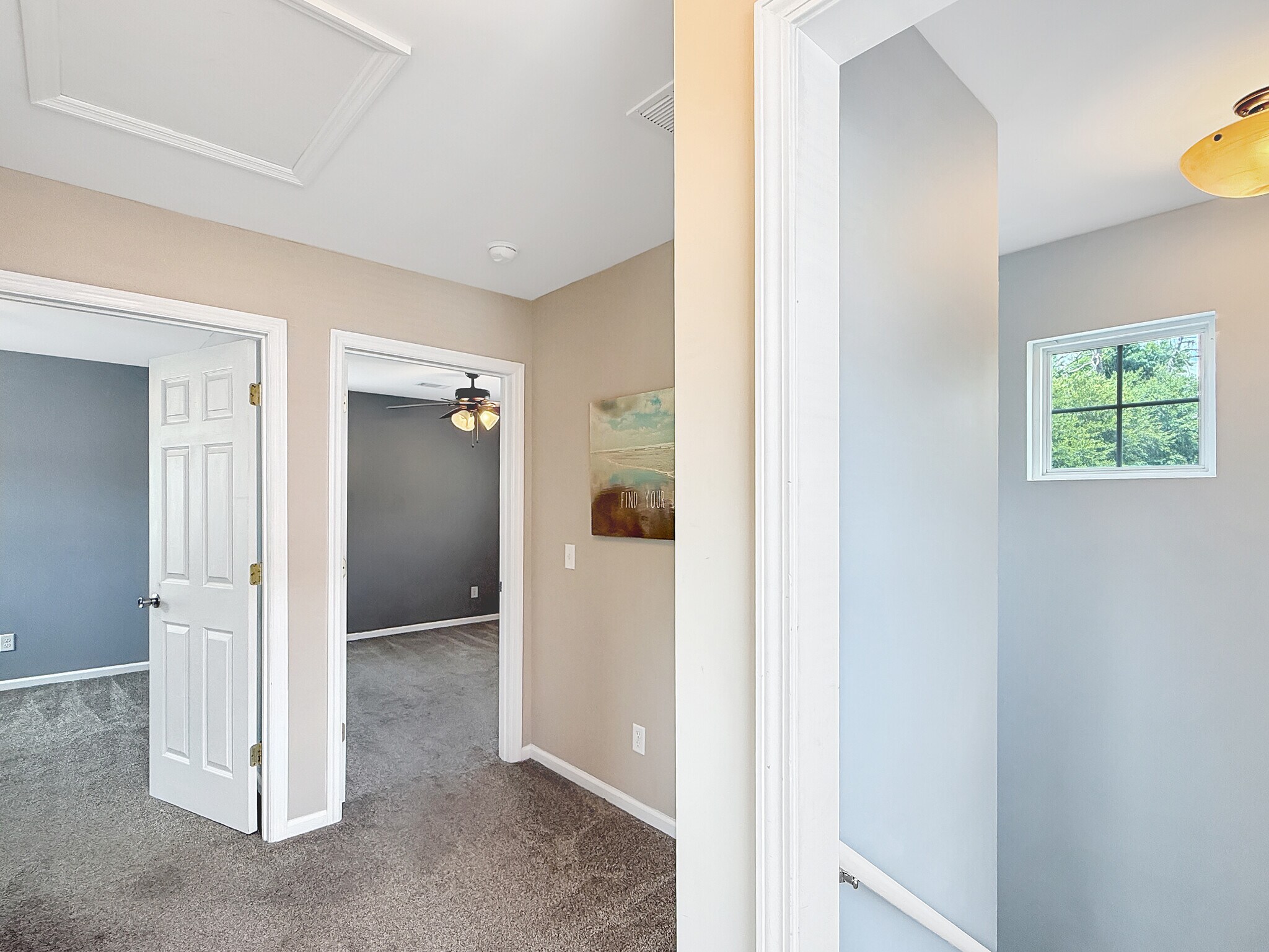 Building Photo - 21 Pine Forest Dr