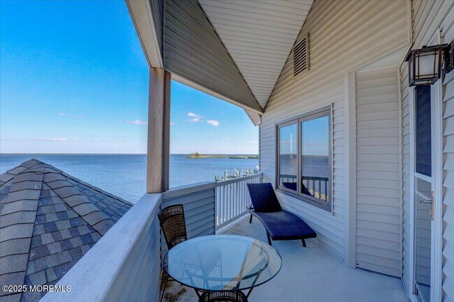 Building Photo - 1207 Capstan Dr