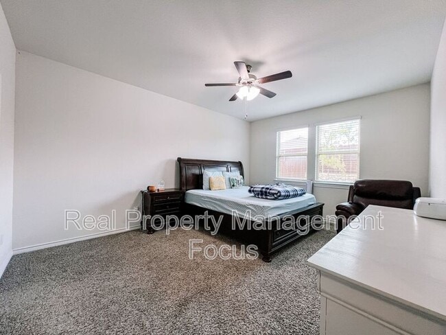 Building Photo - 7321 Bledington Ln