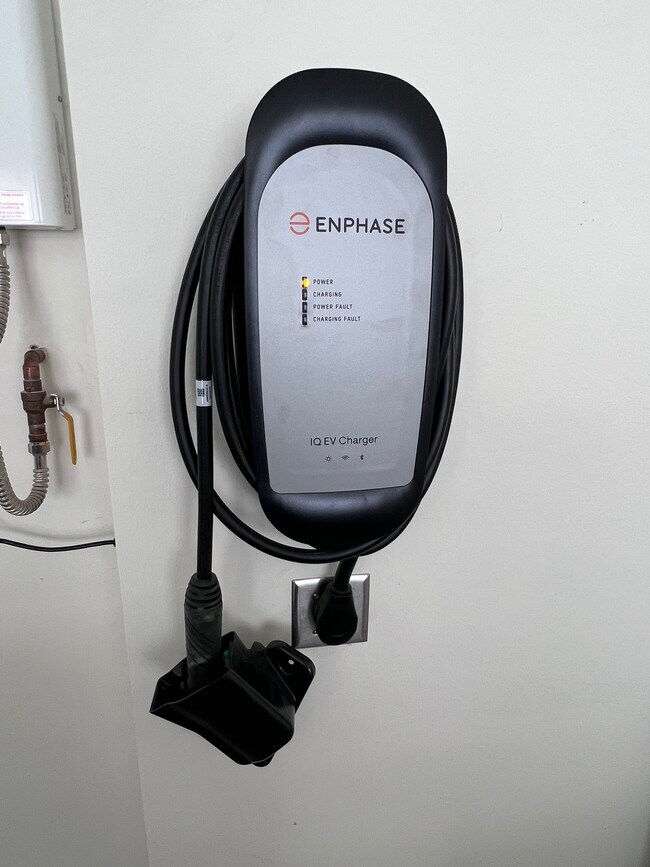 Building Photo - 4638 Del Monte Ave