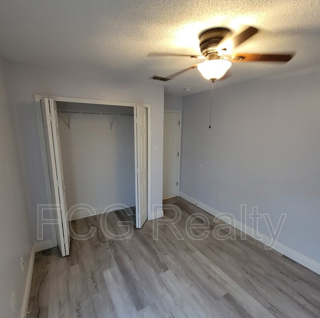 Building Photo - 1167 Singleton Cir