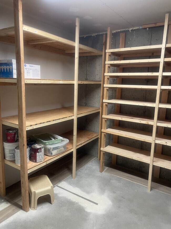 Building Photo - Beautiful Home for rent in Rigby