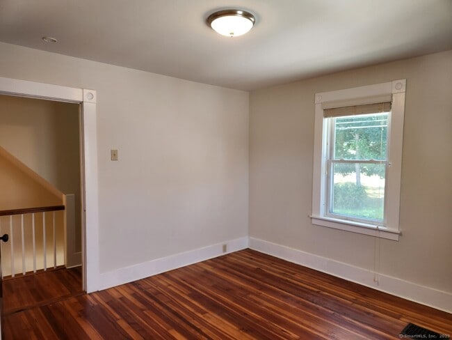 Building Photo - 58 Willington Ave