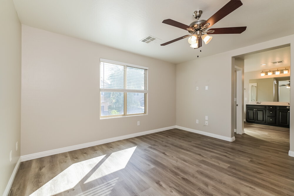 Building Photo - 6425 Kellyville Dr