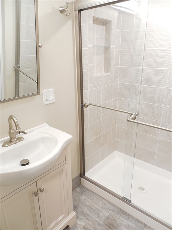 Building Photo - 166 Totten Pond Rd