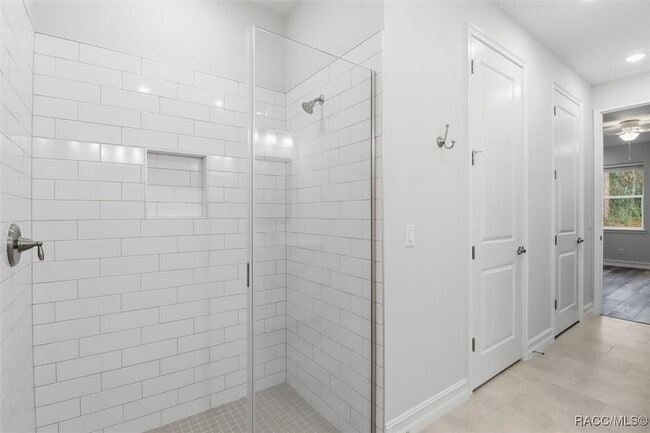 Building Photo - 4195 N Pink Poppy Dr