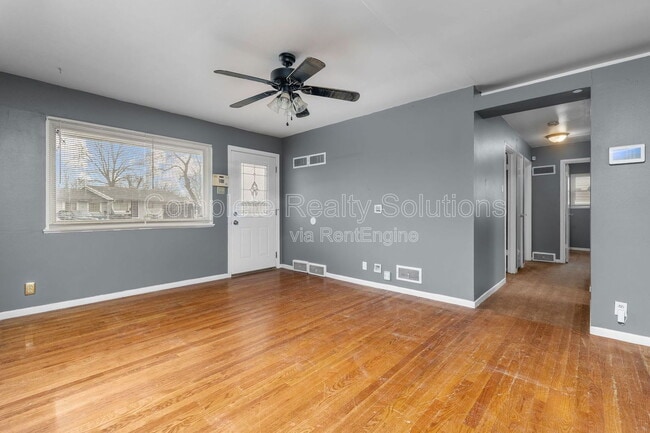 Building Photo - 135 Dundee Cir