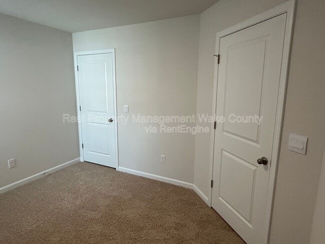 Building Photo - 8539 Beckett Chase Wy