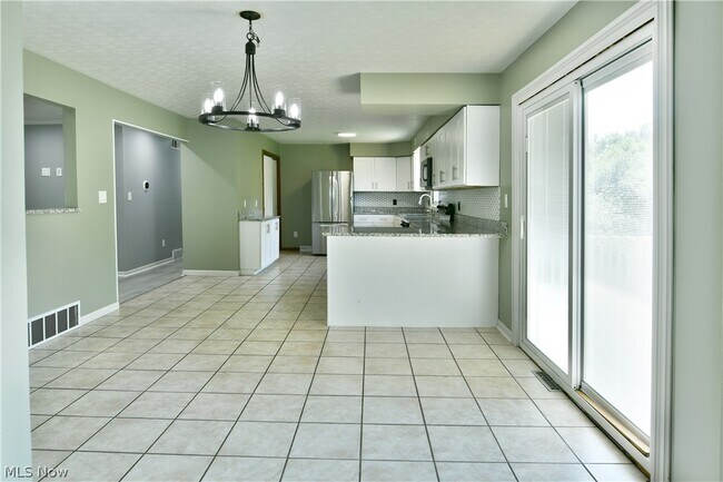 Building Photo - 5794 Merwin Chase Rd