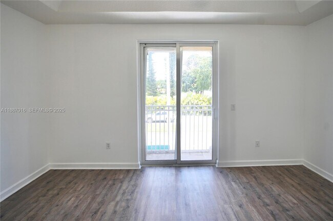 Building Photo - 10181 NW 32nd Terrace